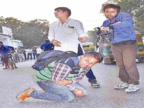 reaction on lathicharge by police